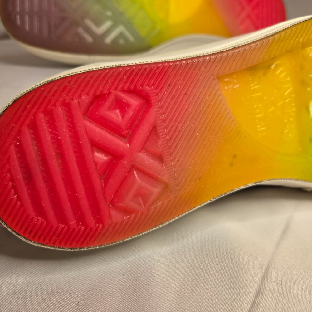 Chuck 70 Pride EUC Women's 9.5 - Picture 11 of 13
